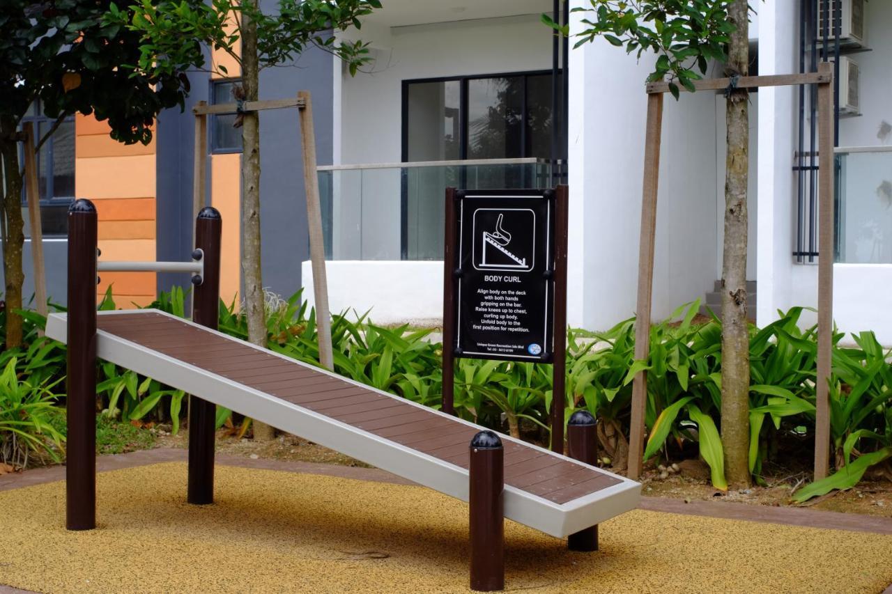 Timur Bay Seafront Residence By Damaifresh Kuantan Exterior photo
